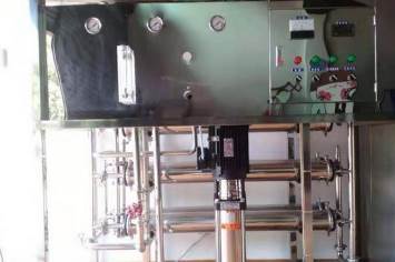 工厂* 登录可见